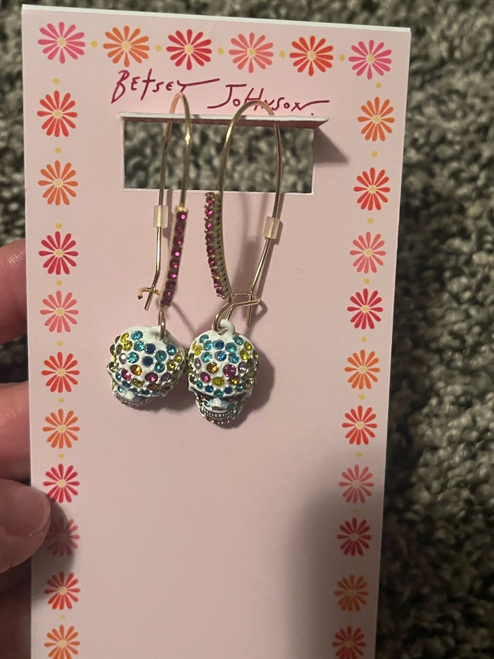 Betsey Johnson skull earrings